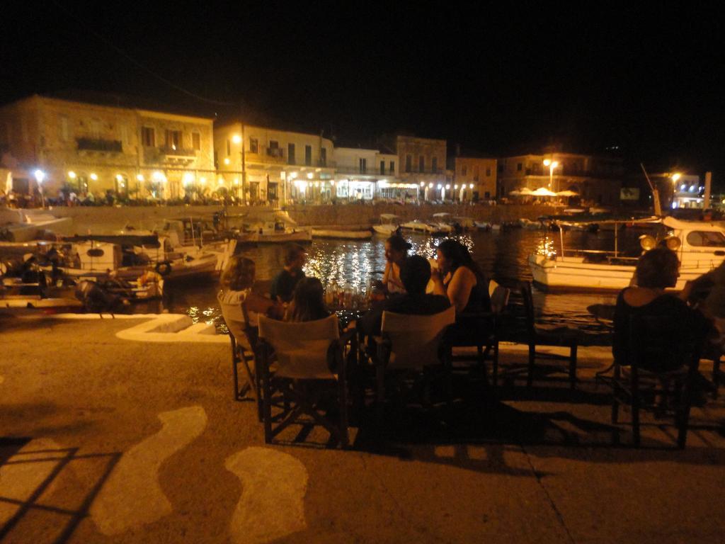 Villa Pefnos Agios Nikolaos  Phòng bức ảnh